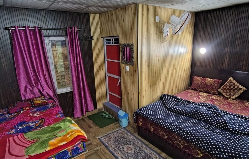 Chacha Sip-N-Dine Restaurant & Home Stay