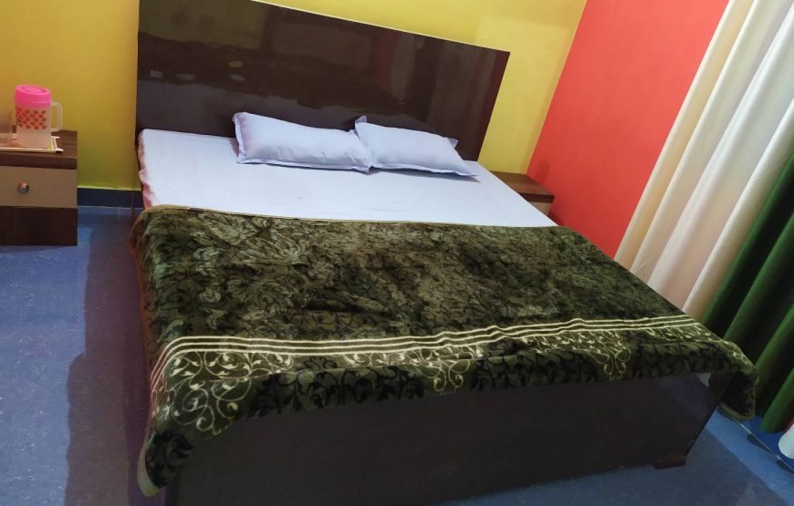 Atithi Kuttir Restaurant And Guest House Chamba, Uttarakhand