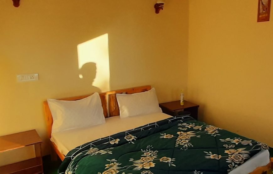 Double Bed Cottage (Tripple Sharing)